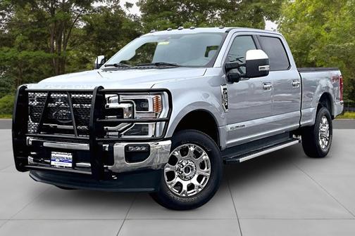2022 Ford F-350 LARIAT SUPER DUTY