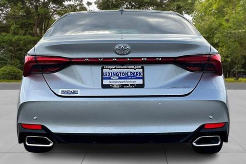 2019 Toyota Avalon LIMITED