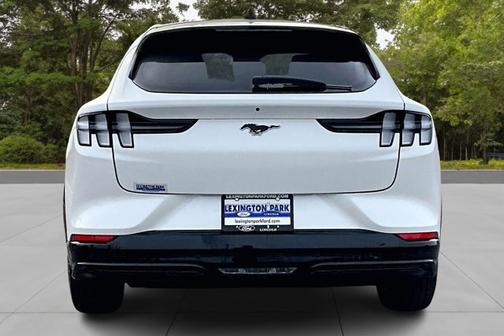 2022 Ford Mustang Mach-E PREMIUM