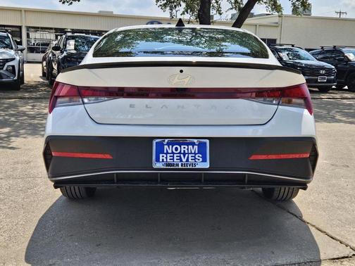 2025 Hyundai ELANTRA Sport