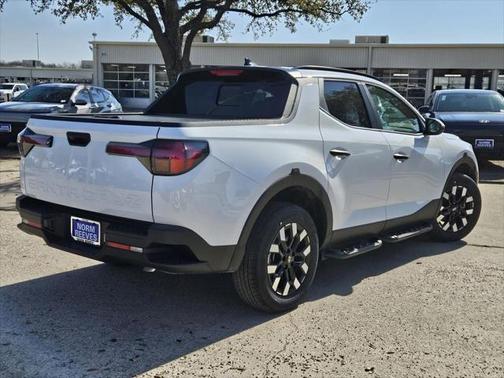 2025 Hyundai SANTA CRUZ SEL Activity