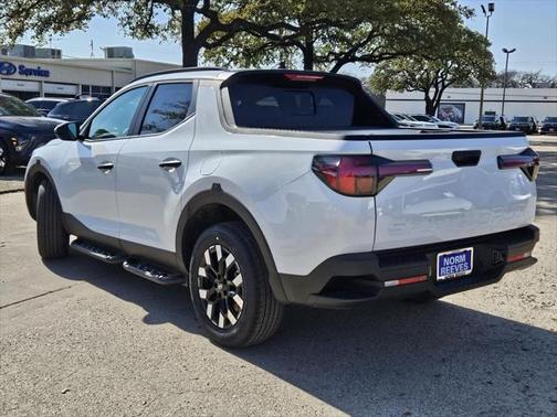 2025 Hyundai SANTA CRUZ SEL Activity