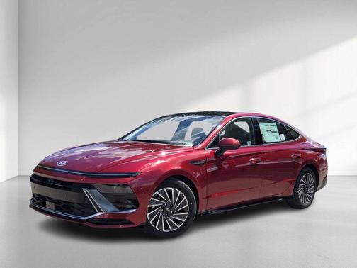 2025 Hyundai SONATA Hybrid Limited