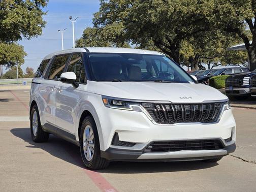 2022 Kia Carnival LXS