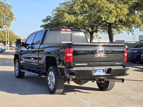 2018 GMC Sierra 2500 Denali