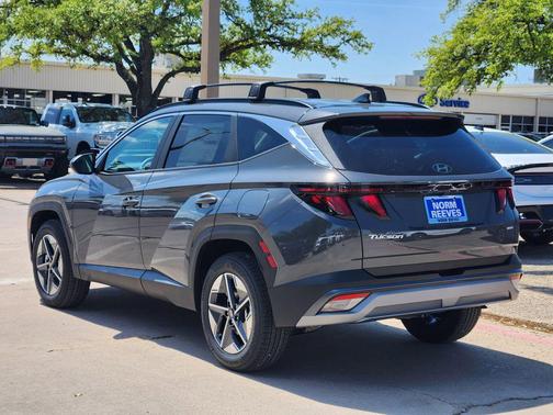 Ecotronic Gray 2026 Hyundai TUCSON SEL