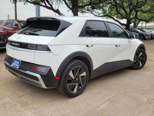 2025 Hyundai IONIQ 5 SE