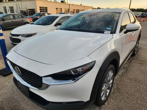 Snowflake White Pearl Mica 2022 Mazda CX-30 2.5 S Premium Package