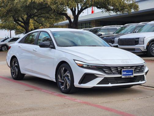 2025 Hyundai ELANTRA Sport