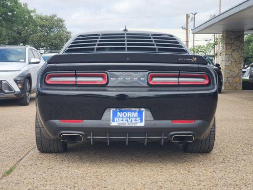 Pitch Black Clearcoat 2023 Dodge Challenger R/T Scat Pack Widebody