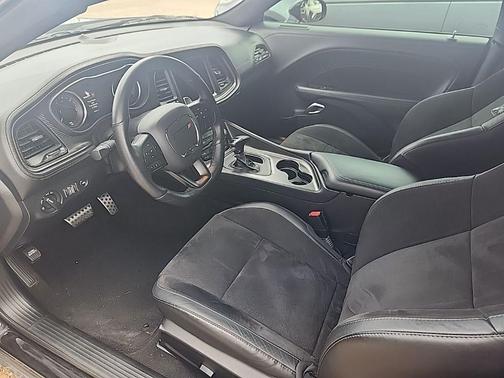 Pitch Black Clearcoat 2023 Dodge Challenger R/T Scat Pack Widebody