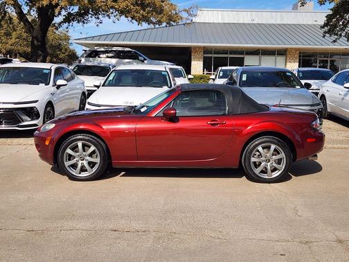 2006 Mazda MX-5 Miata Touring