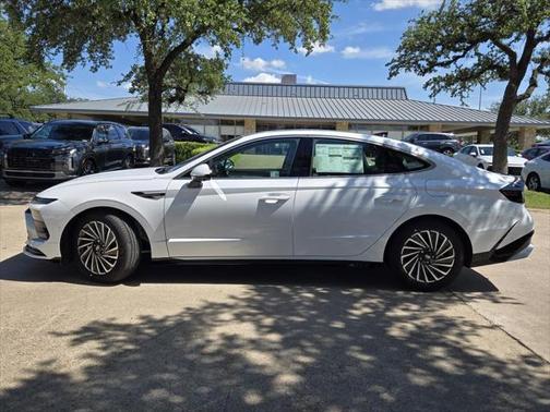 2025 Hyundai SONATA Hybrid Limited