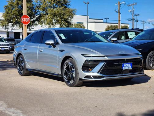 2026 Hyundai SONATA SEL