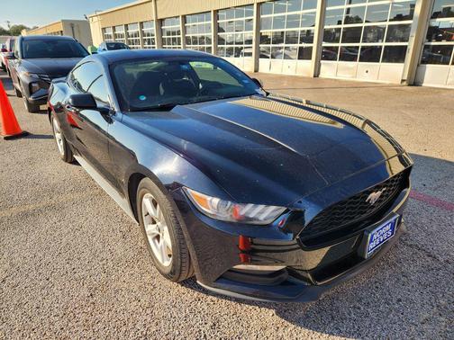 2017 Ford Mustang V6