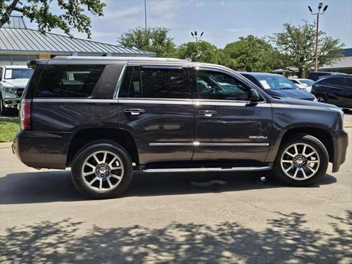 2017 GMC Yukon Denali