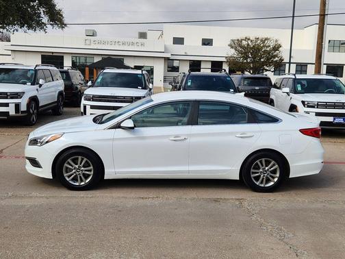 2016 Hyundai SONATA SE