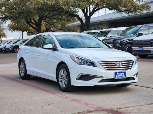 2016 Hyundai SONATA SE