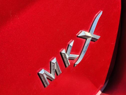 2012 Lincoln MKX Base