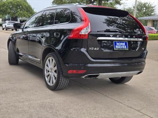 2017 Volvo XC60 T5 Inscription