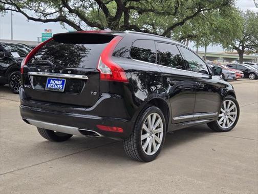 2017 Volvo XC60 T5 Inscription