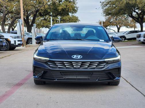 2025 Hyundai ELANTRA Sport