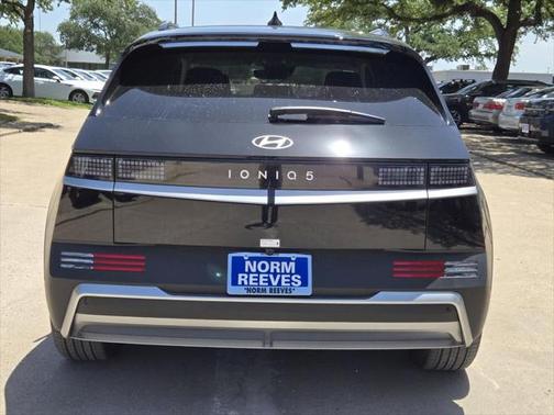 2025 Hyundai IONIQ 5 SEL