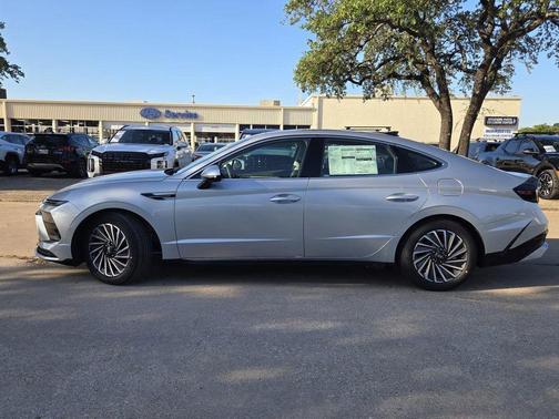 2025 Hyundai SONATA Hybrid Limited