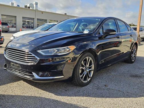2020 Ford Fusion SEL