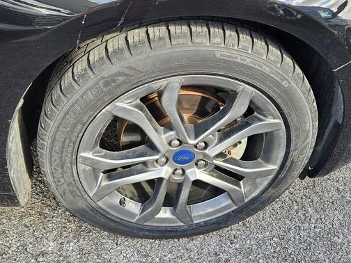 2020 Ford Fusion SEL