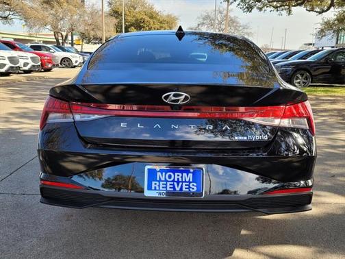 2023 Hyundai ELANTRA HEV Blue