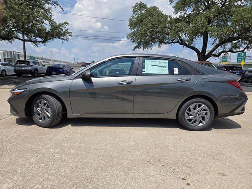 2025 Hyundai ELANTRA HEV Blue