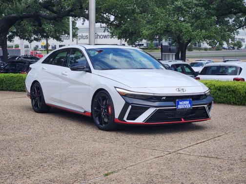Atlas White 2026 Hyundai ELANTRA N Base