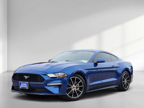 2022 Ford Mustang EcoBoost