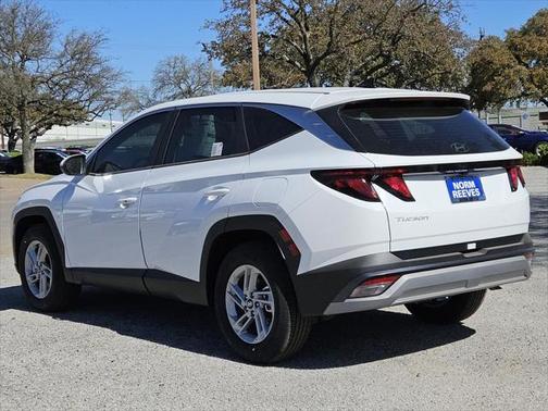 2025 Hyundai TUCSON SE