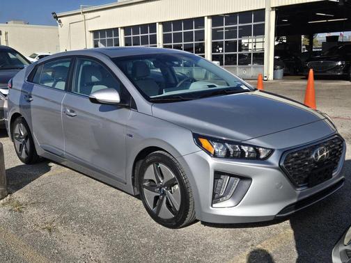 2020 Hyundai IONIQ Hybrid SEL