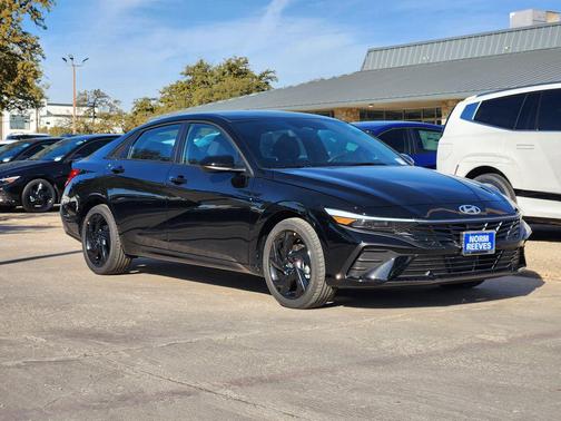 2026 Hyundai ELANTRA Sport