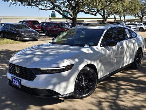 2025 Honda Accord Sport SE 1.5T