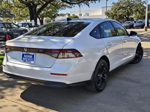 2025 Honda Accord Sport SE 1.5T