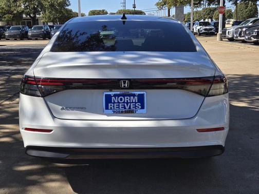 2025 Honda Accord Sport SE 1.5T