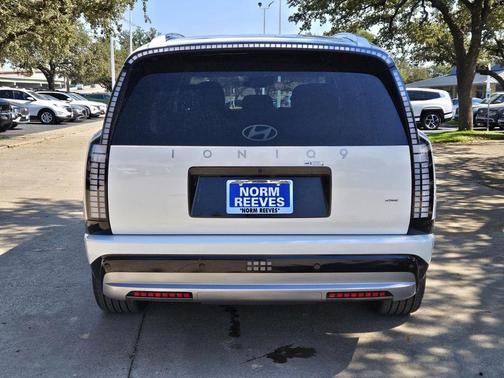 2026 Hyundai IONIQ 9 SEL