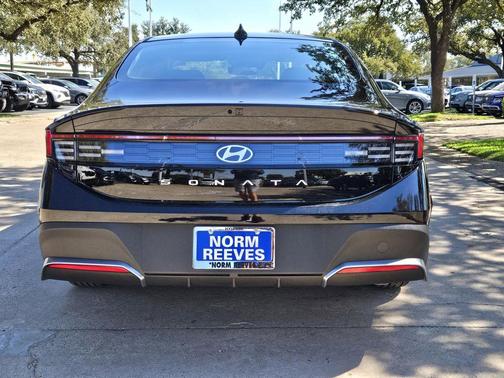 2026 Hyundai SONATA SE