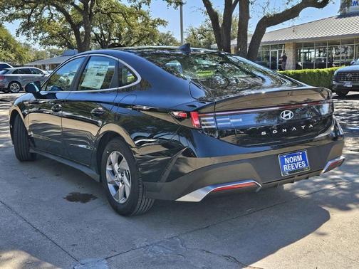 2026 Hyundai SONATA SE