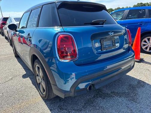 2022 MINI Hardtop Cooper