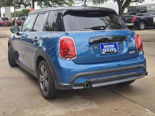 2022 MINI Hardtop Cooper