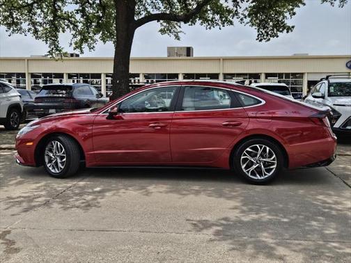 2023 Hyundai SONATA SEL