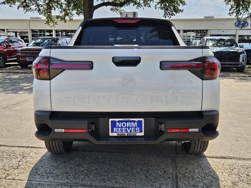 2026 Hyundai SANTA CRUZ SEL Activity