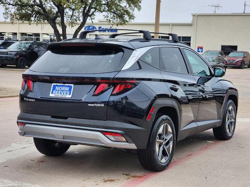 2026 Hyundai TUCSON Hybrid SEL