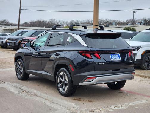 2026 Hyundai TUCSON Hybrid SEL