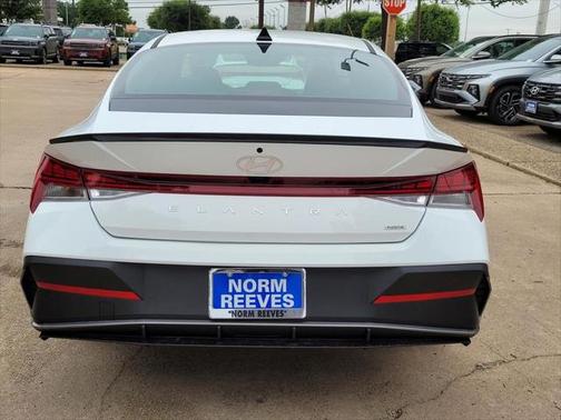 2025 Hyundai ELANTRA Sport